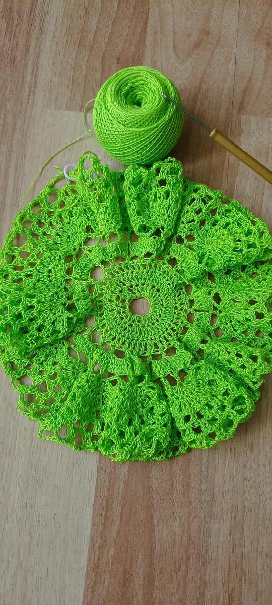 Моя салфетка. Связано 11 рядов. 