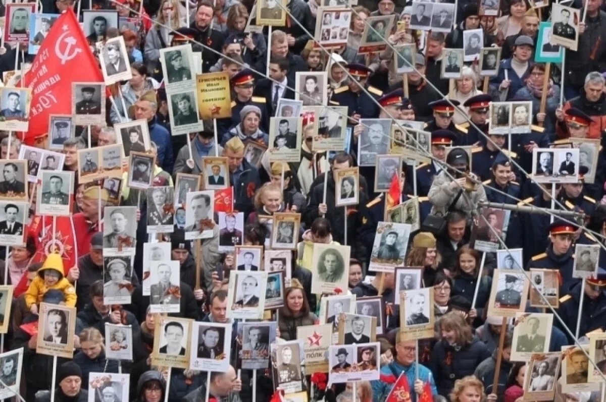    В Петербурге «Бессмертный полк» будет идти по Невскому ровно час