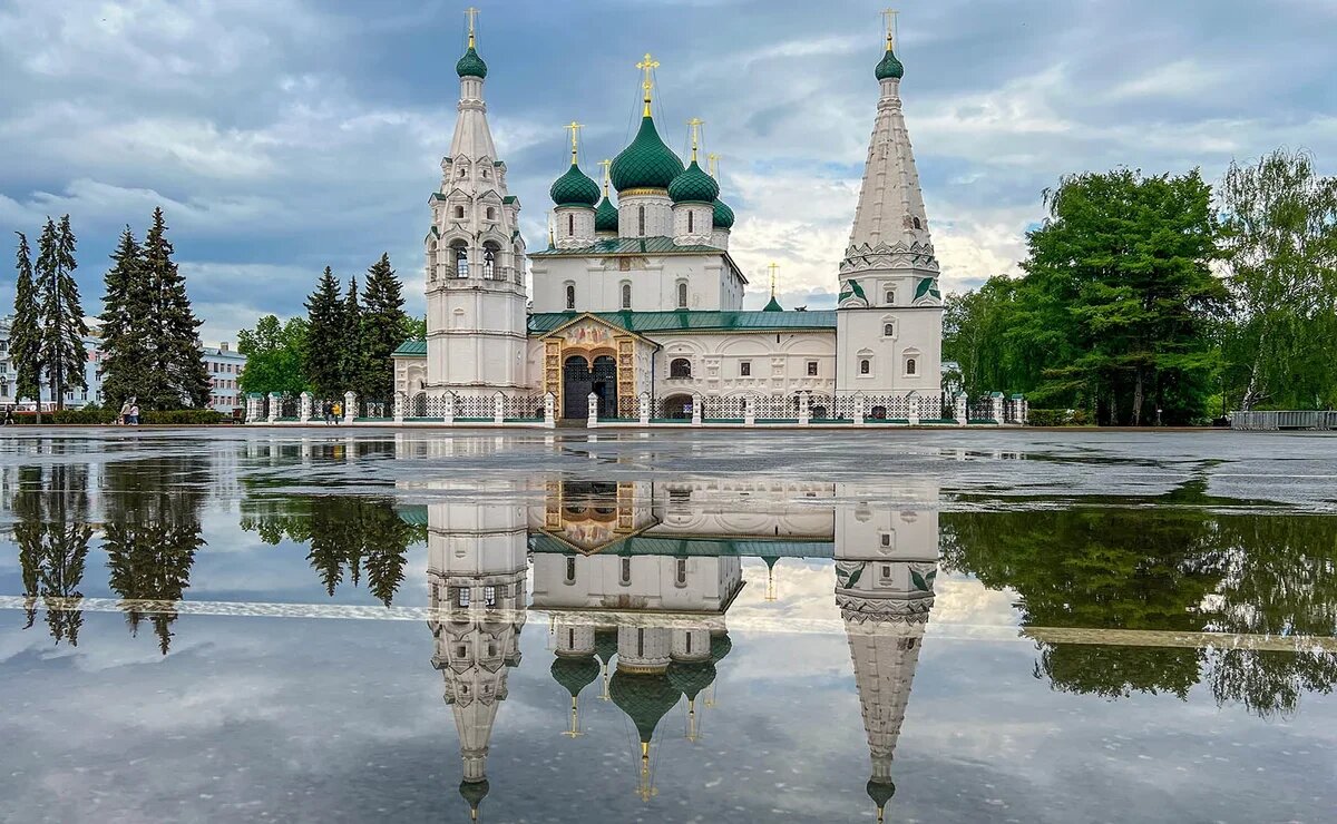    Самые популярные города Золотого кольца на майские праздники