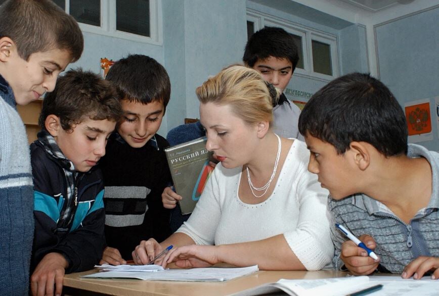 В школе (иллюстрация из открытых источников)