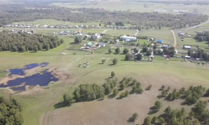    Фото: скриншот видео с канала «Кышлавар Ямашев», окрестности Крыктытау сверху