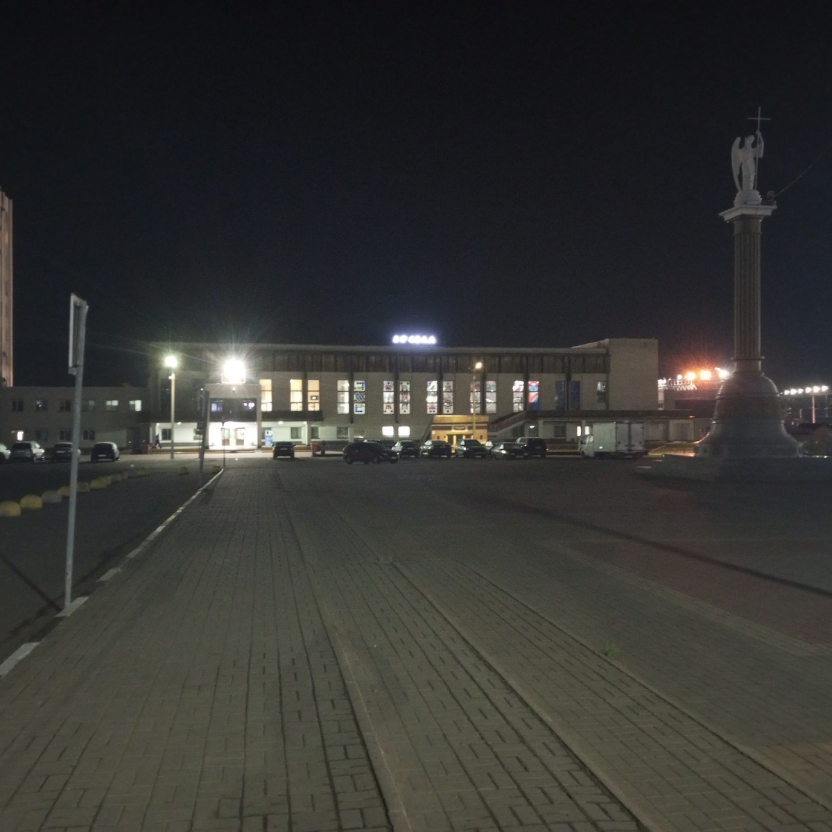 Вокзал г. Лиски с площади