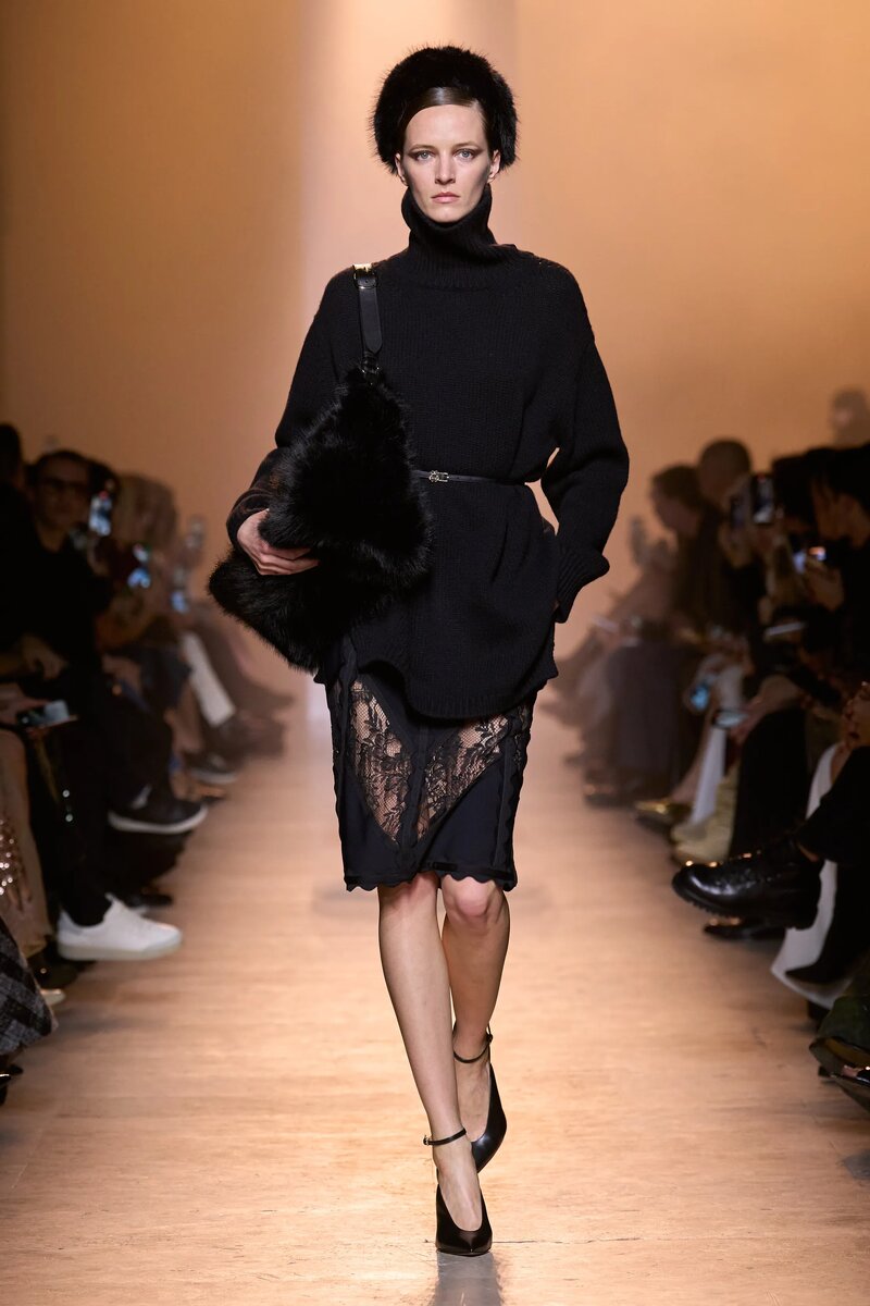 Elie Saab Fall 2025 Ready-To-Wear