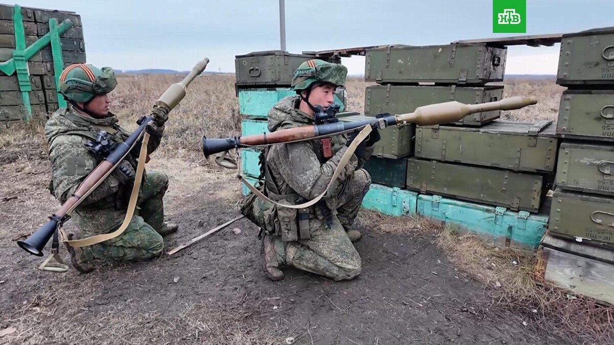    Появилось видео боевой подготовки военных КНДР в России