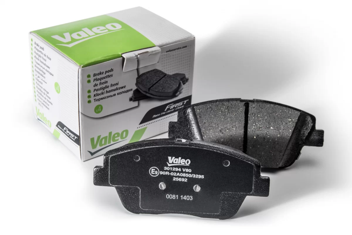 Тормозные колодки Valeo