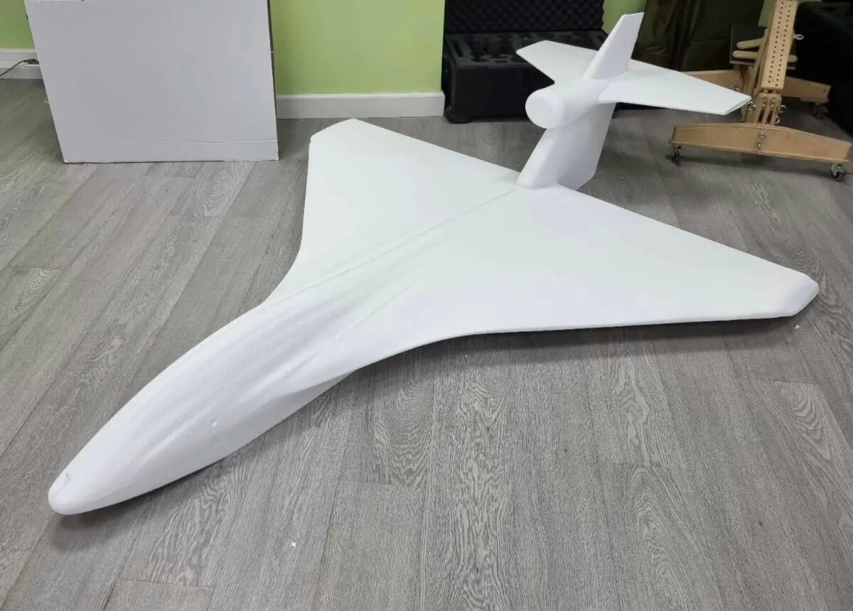 Фюзеляж дрона Герань-L. Источник фото: https://www.akmetrade.ru/product/bpla-samoletnogo-tipa-geran-l