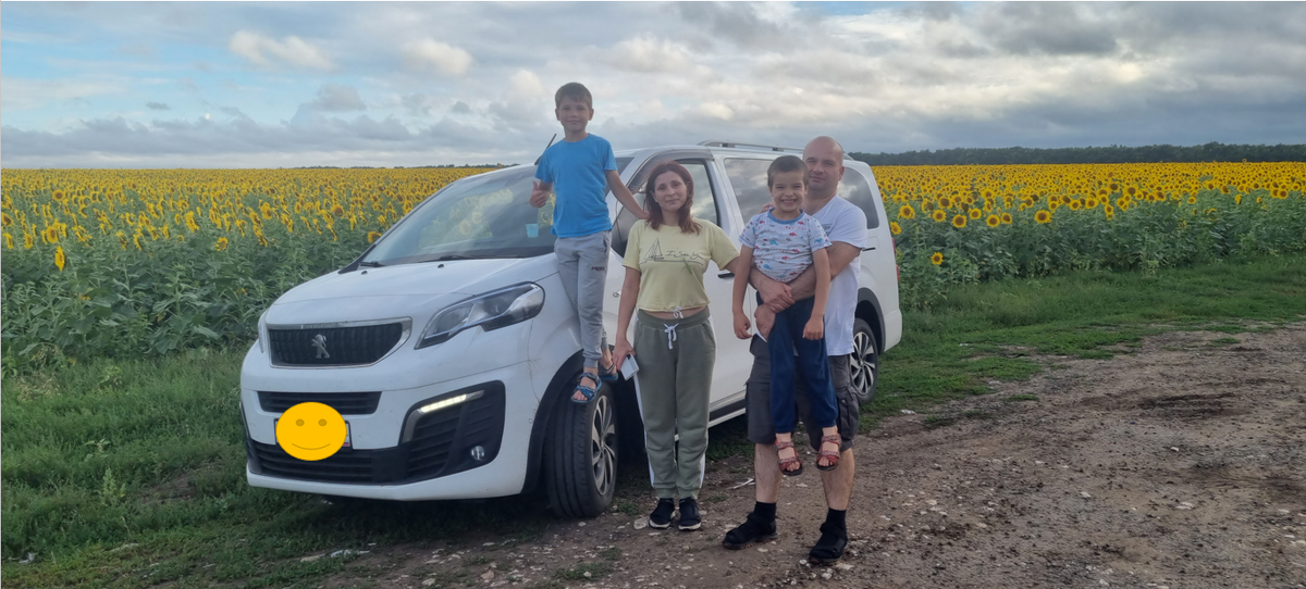 Наш конь 🚐 и мы)))