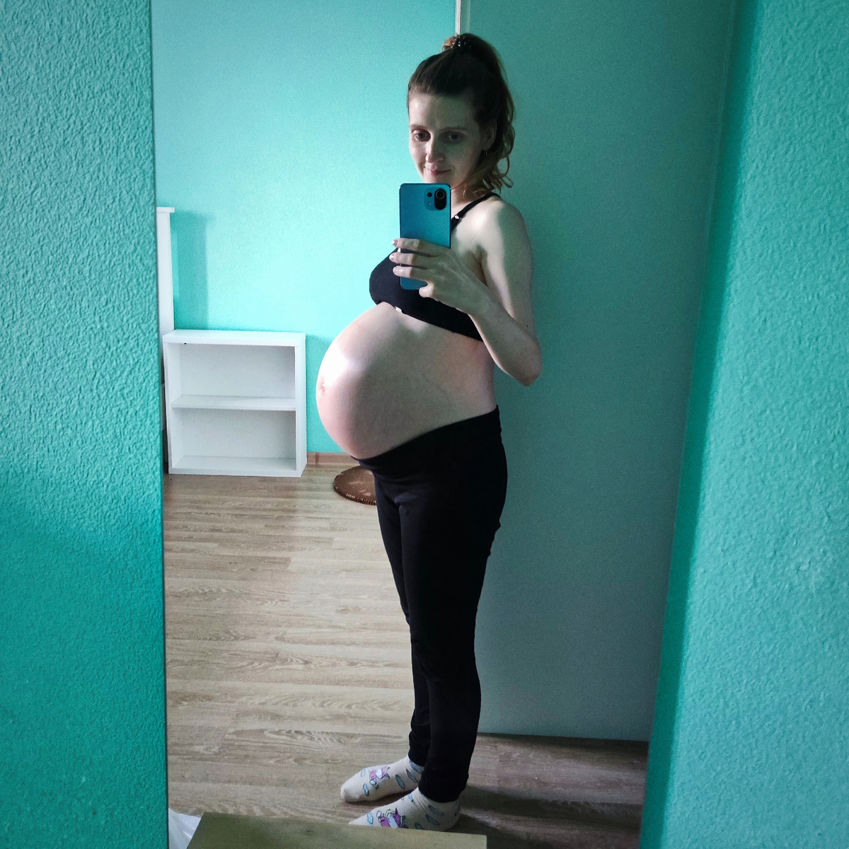 Ровно 37 недель