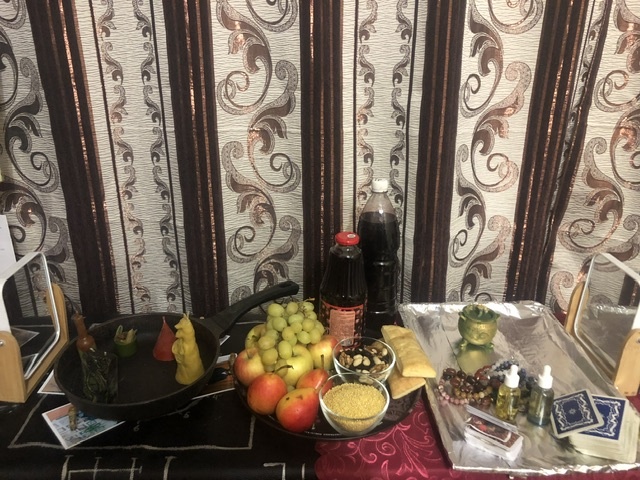 Подготовка к обряду. Выстраивание зеркального коридора.