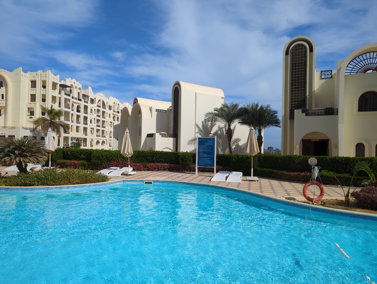 Территория отеля