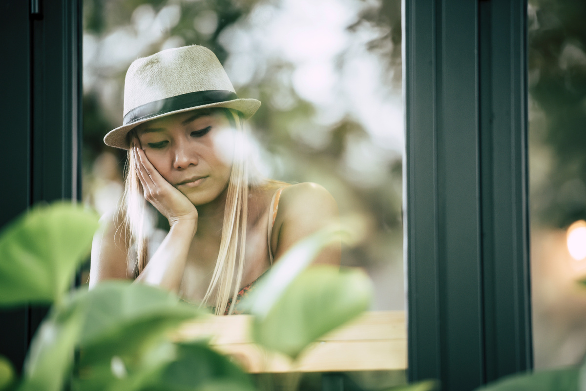 Freepic. Депрессия весной и летом - это распространенное явление, которое может быть вызвано различными факторами, включая сезонные изменения, стресс и личные обстоятельства.