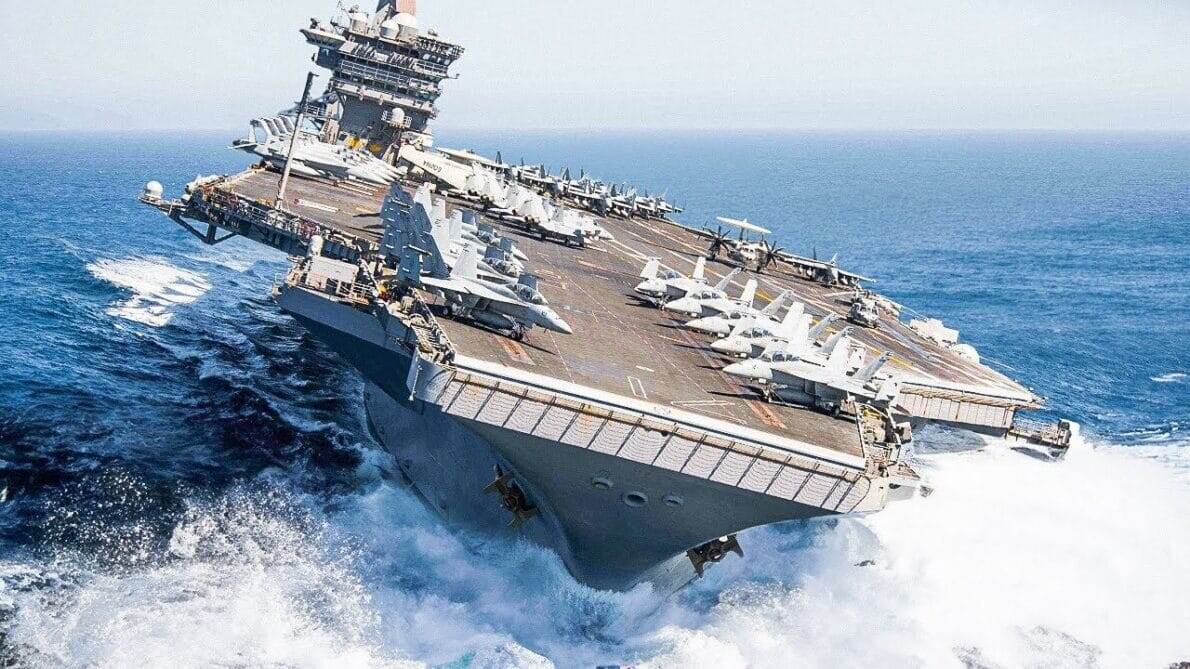    Авианосец USS Harry S. Truman (CVN-75) ВМС США в акватории Красного моря — корабль обеспечивает авиационную поддержку операций коалиции против хуситов / © U.S. Navy