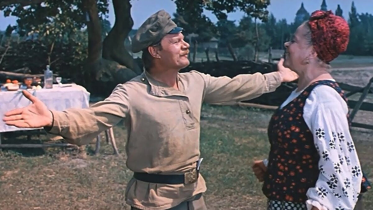 Кадр из фильма "Свадьба в Малиновке"