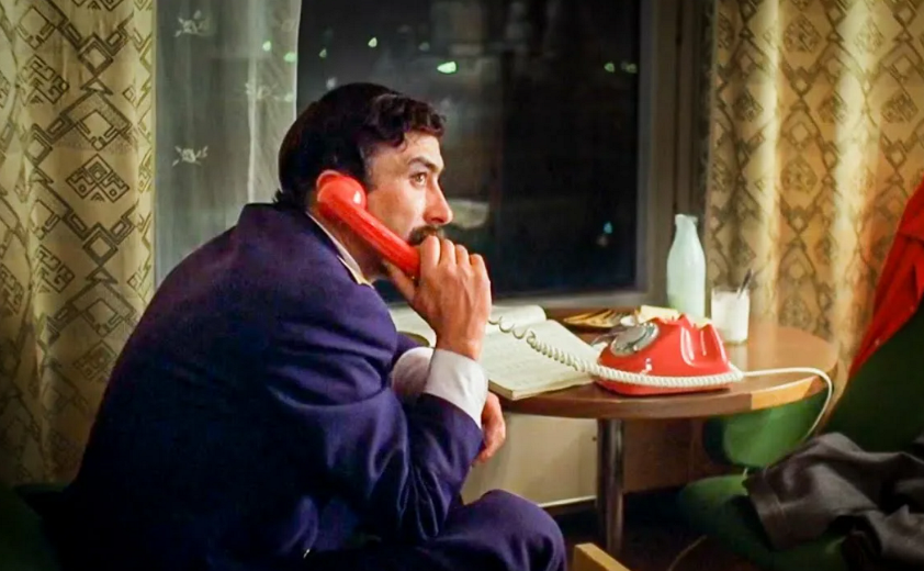 "" (1977). ",   "