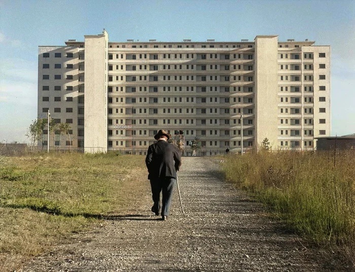 Зона №8: чем закончился бесчеловечный эксперимент, когда в Европе построили копию советского района