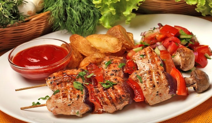 Шашлык из свинины с самым вкусным маринадом для шашлыка, чтобы мясо было мягким