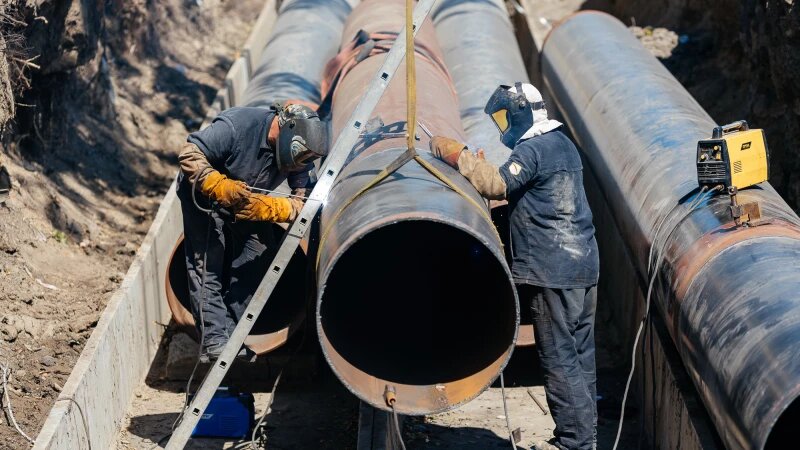     Плановые работы по ремонту и замене тепловых сетей. Источник: пресс-служба СГК.