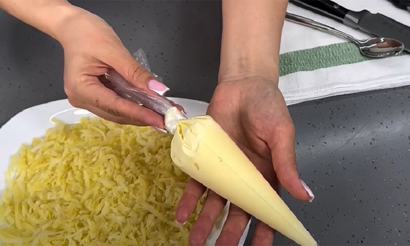 Очень вкусный и простой салат для праздничного стола и семейного ужина