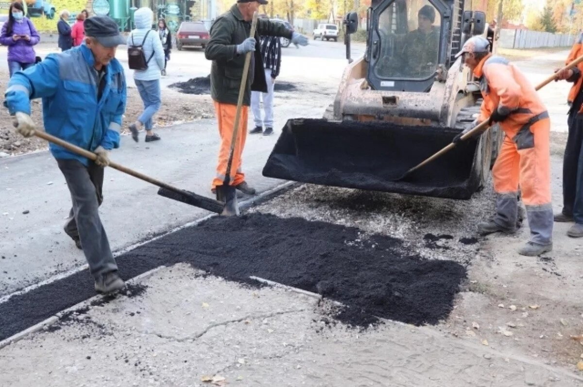    В пяти районах Уфы за 344 млн рублей восстановят асфальт