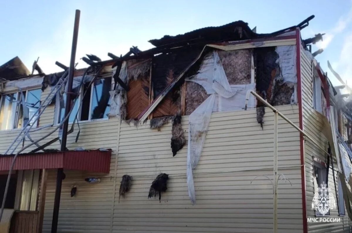    Крупный пожар произошел в селе Александровское Томской области