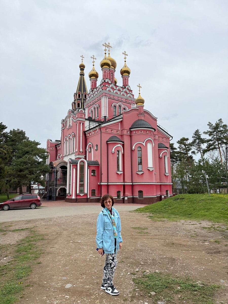 Пантелеимоновская церковь