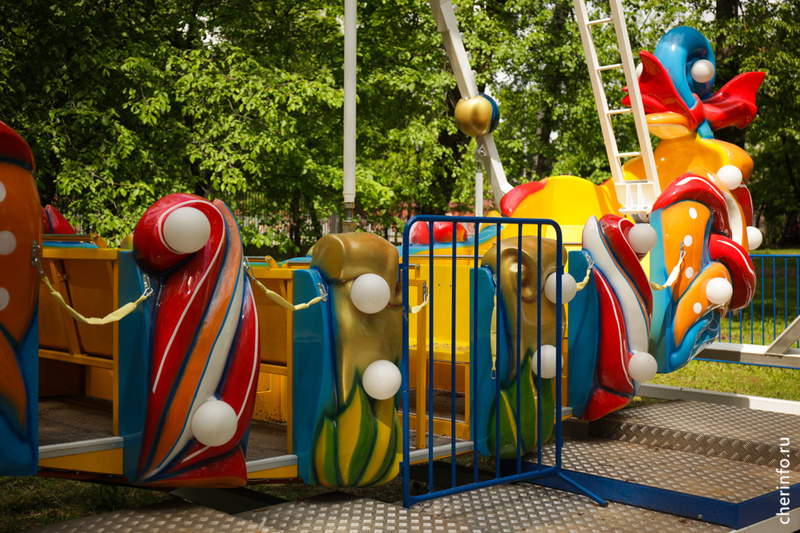    1 мая сезон откроется в Соляном саду и парке 200-летия. На обеих площадках с 12 до 15 часов посетителей ждет развлекательная программа.