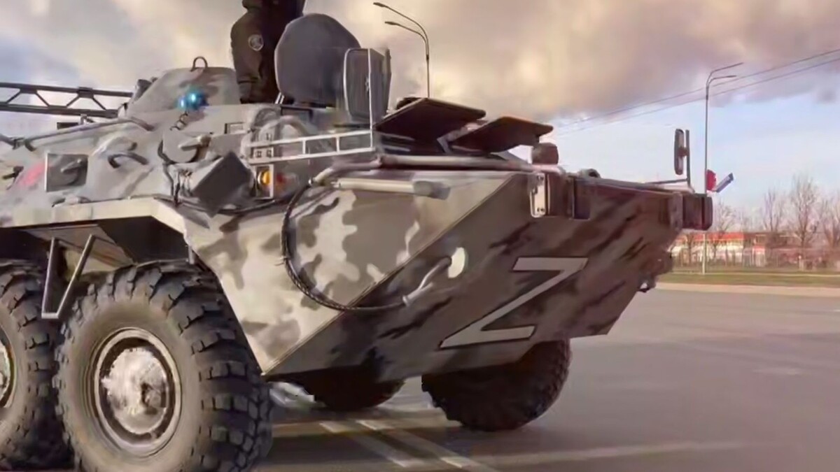     Источник: Стоп-кадр видео ГУ МВД РФ по Петербургу и ЛО