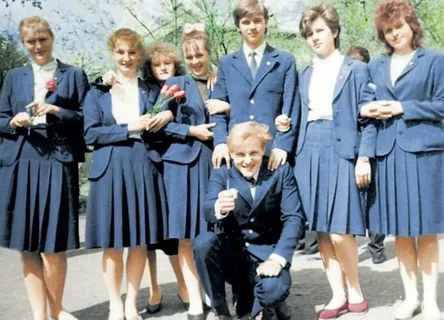 В новой форме, 80-е. Фото из интернета