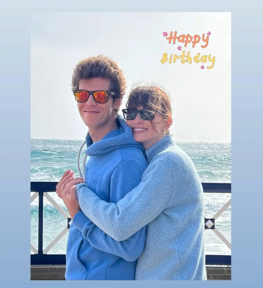 Паулина Андреева с братом