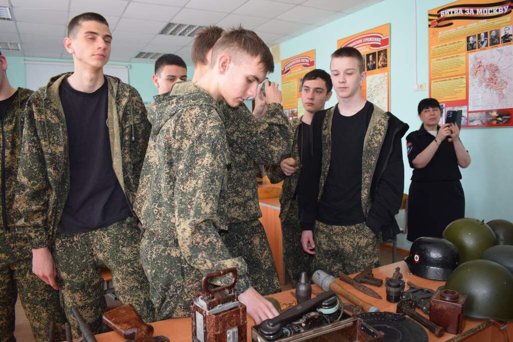 Листайте вправо, чтобы увидеть больше изображений