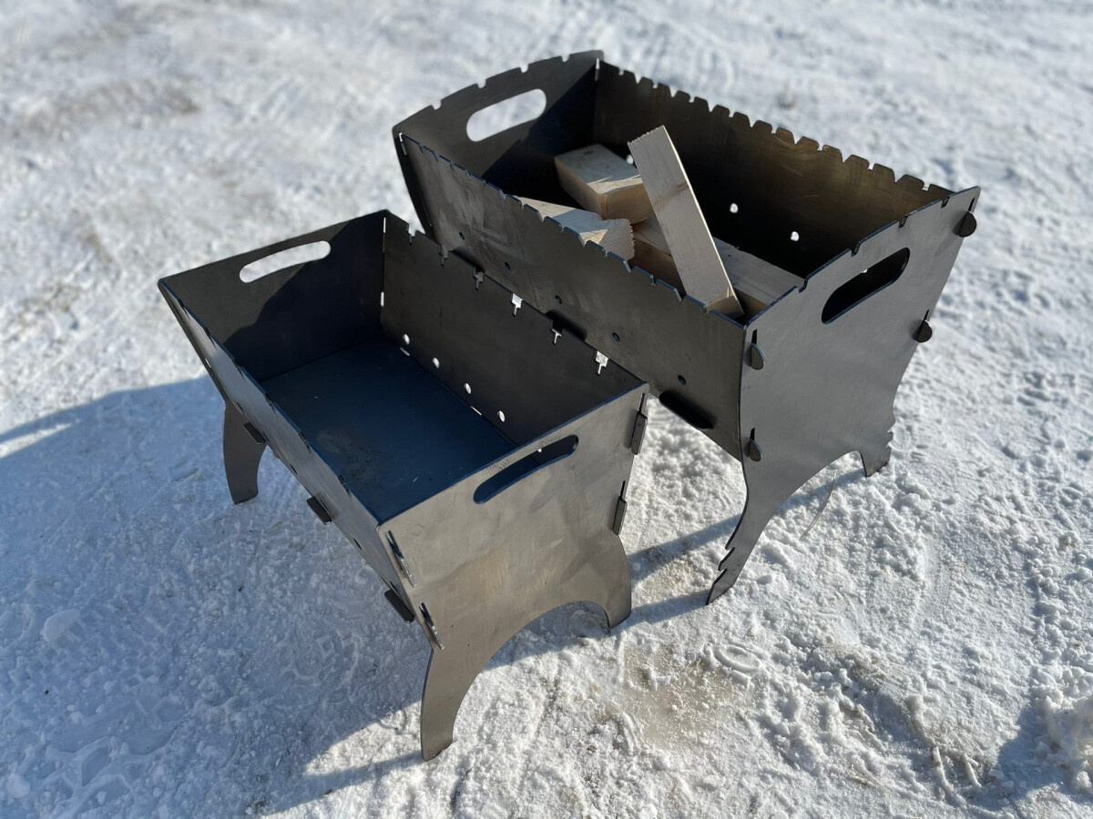     Маленький разборный мангал