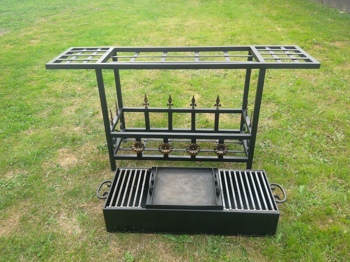     Стационарный мангал-трансформер