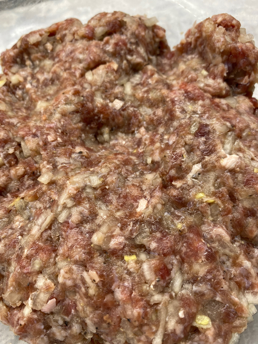 Начинка (говядина, лук, соль, ч/м перец)