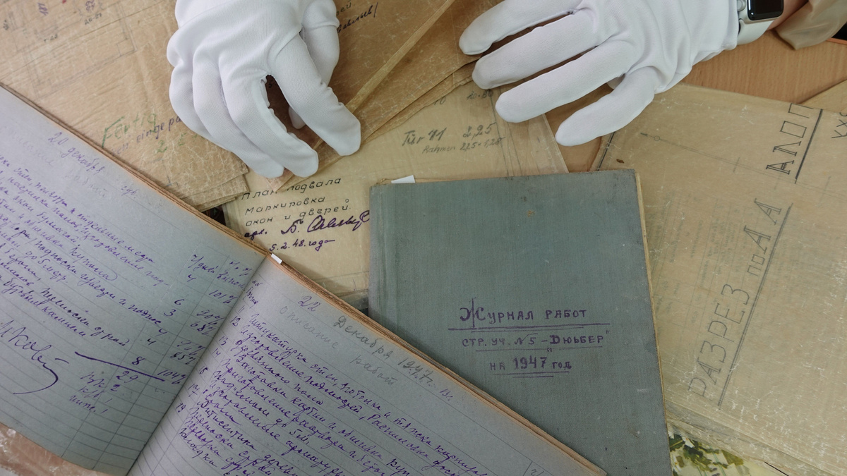 Экспонаты выставки об истории восстановления дворца Дюльбер // Фото предоставлено управляющей компанией VIZANT