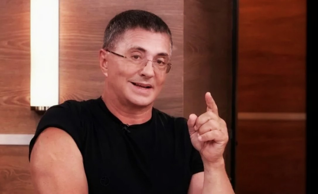 Доктор Мясников.