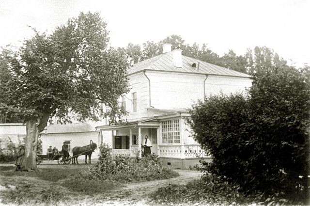 Усадьба Льва Толстого «Ясная Поляна». 1897