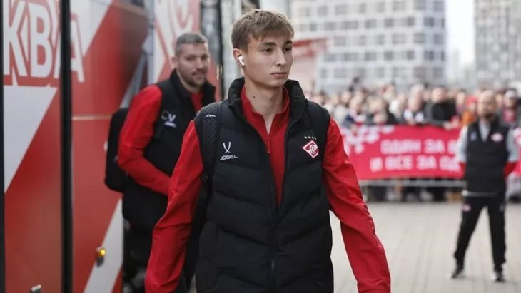    В 17 лет уже играет за «Спартак». На что способен Массалыга? Фото #1