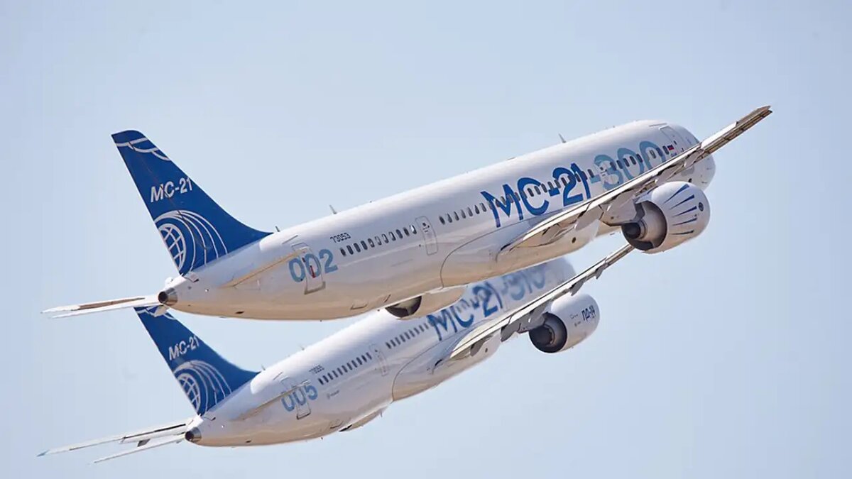    Самолёт МС-21.