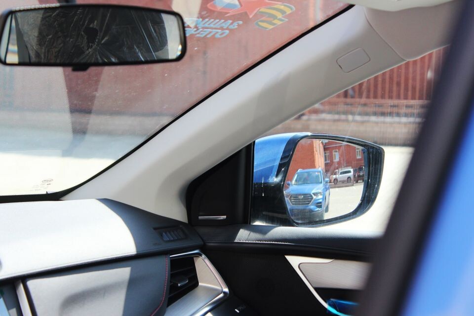    Кроссовер с ручным управлением. Источник: Евгения Кочеткова