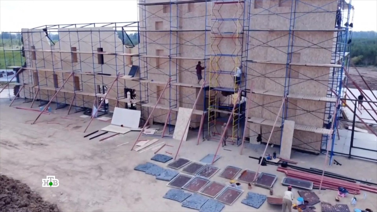    Как создавались декорации для фильма «В списках не значился»?