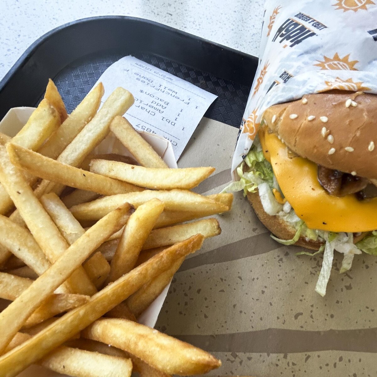 Фаст-фуд быстро ухудшает здоровье людей в возрасте 20 лет, и последствия происходят раньше, чем когда-либо прежде.