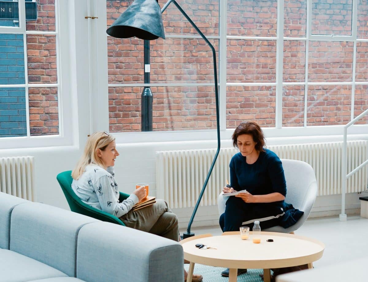    Тюменские психологи предложили техники коучинга для семейных компаний / © Toa Heftiba, unsplash.com