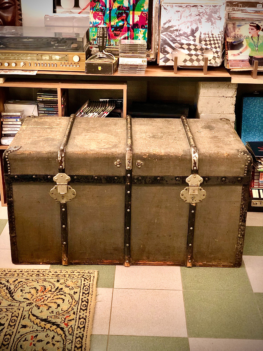 Наш старинный и стильный экспонат