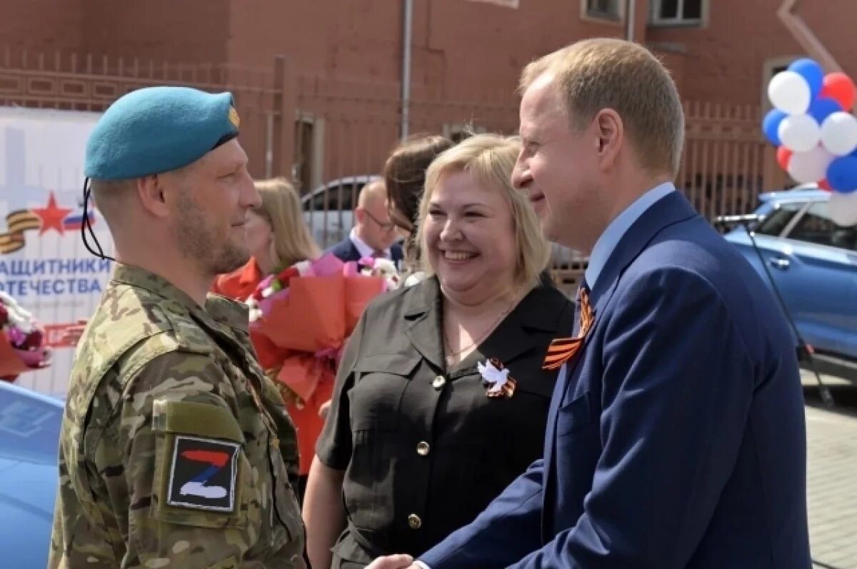    На Алтае вручили первые автомобили тяжело раненым бойцам СВО