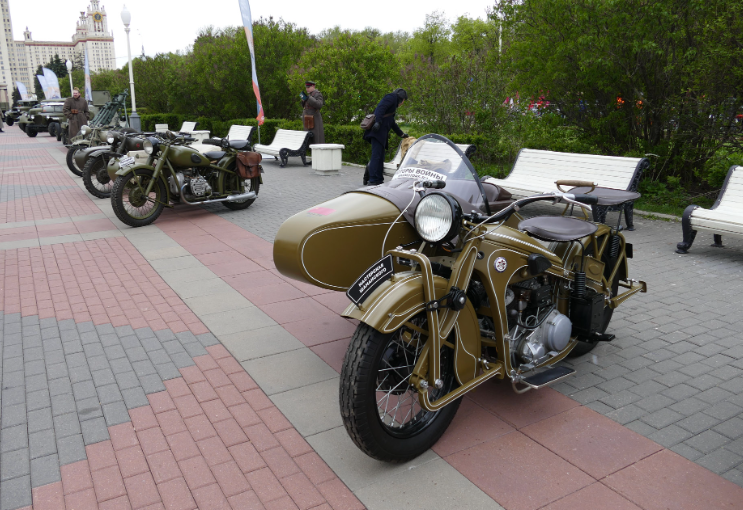 Старый добрый и очень надежный конь времен ВОВ!