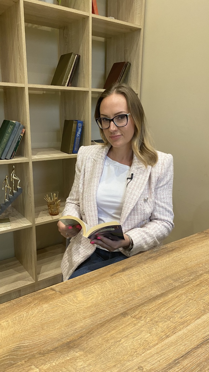 Запись обучающего курса. Как раз рассказываю о травмах 5 базовых чувств 