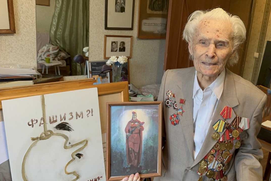    Рисунки Родиона Степановича всегда были острыми, яркими, как говорится, на злобу дня. Не раз их публиковали в журнале "Крокодил". / Елена Мелихова