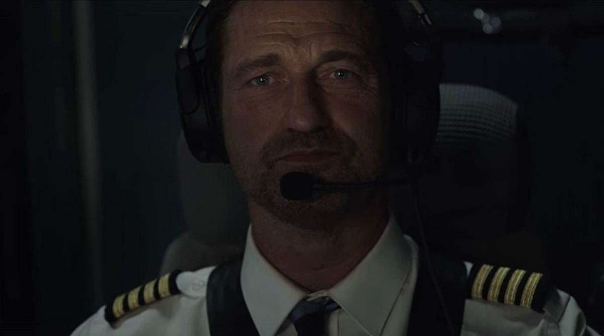 Захватывающий боевик "Крушение" с Джерардом Батлером