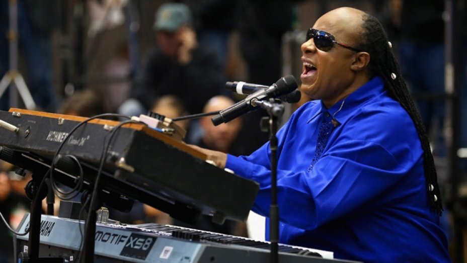 Стиви Уандер - музыкант, композитор, исполнитель. 