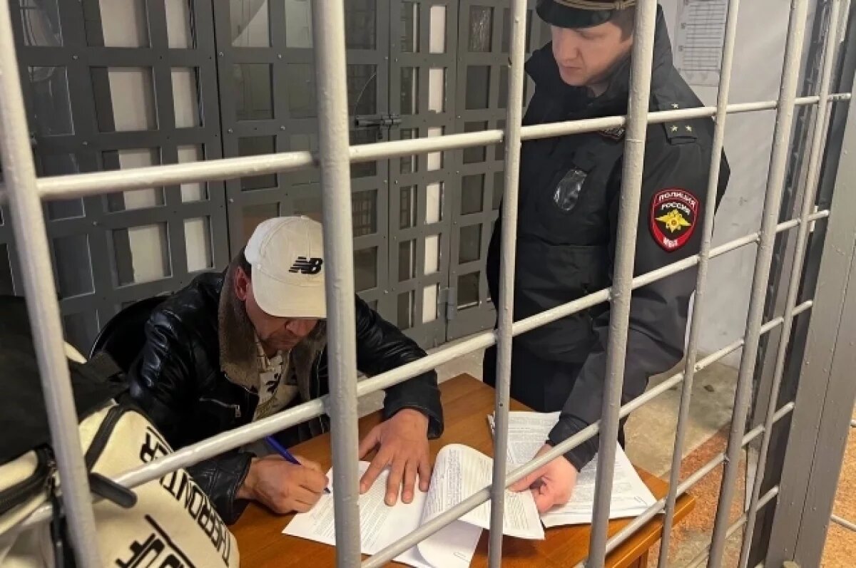    В Перми полиция сняла с поезда пьяного и матерящегося 49-летнего вахтовика